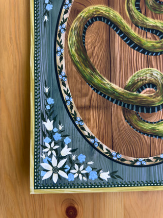 Blurred Serpentine Print